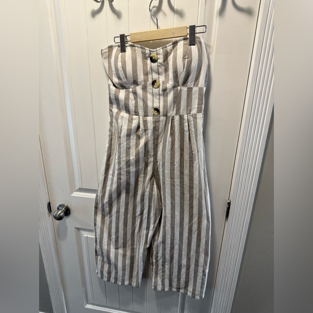 Beige & White Stripe Strapless Jumpsuit – Size Large | Wide Leg | Smock Back